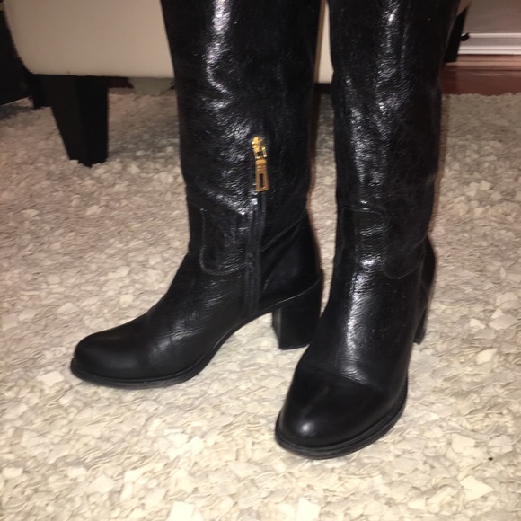 Authentic PRADA boots 13" small narrow calves - Picture 4 of 12